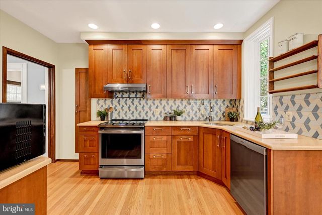 511 EDGEVALE RD, Baltimore, MD 21210