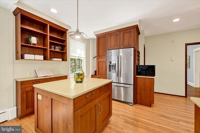 511 EDGEVALE RD, Baltimore, MD 21210