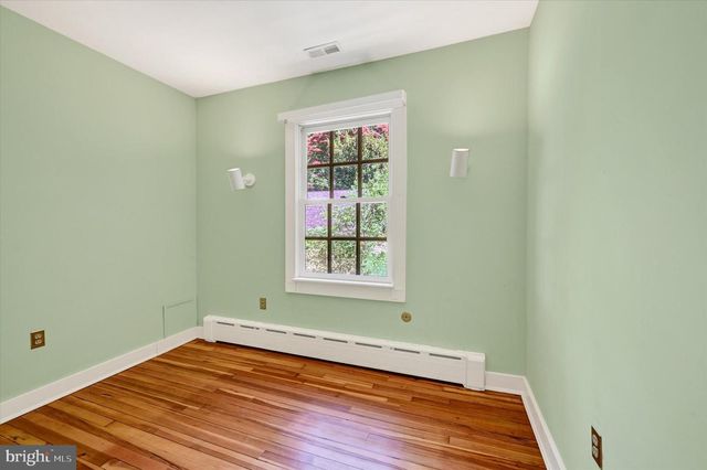 511 EDGEVALE RD, Baltimore, MD 21210
