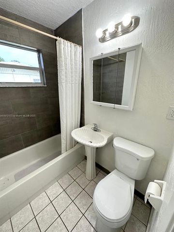 1344 9th St, West Palm Beach, FL 33401