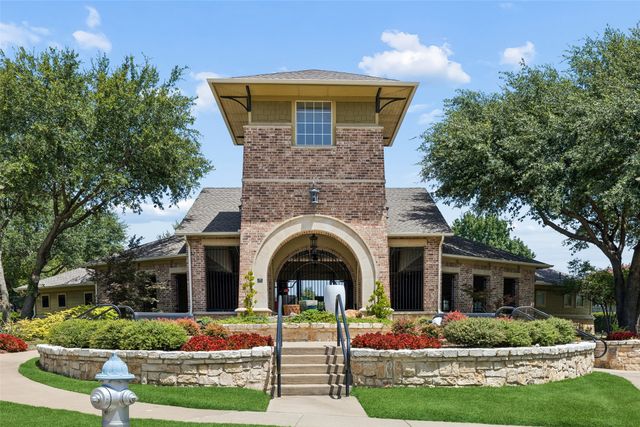 956 Cougar Drive, Allen, TX 75013