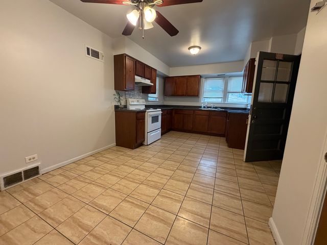312 E 83rd Street 1, Chicago, IL 60619