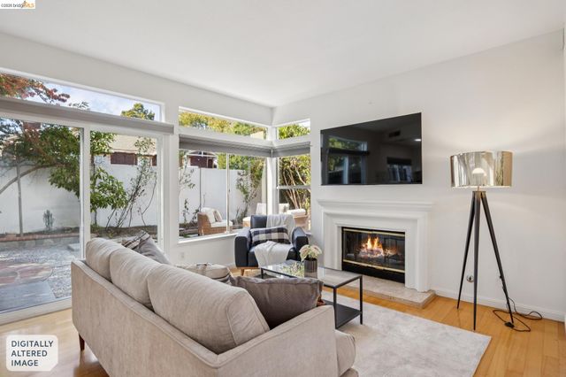 65 Seagull Dr, Richmond, CA 94804