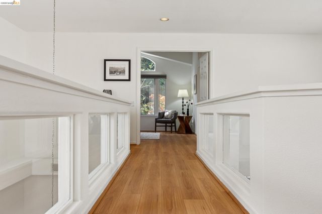 65 Seagull Dr, Richmond, CA 94804
