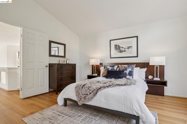 65 Seagull Dr, Richmond, CA 94804