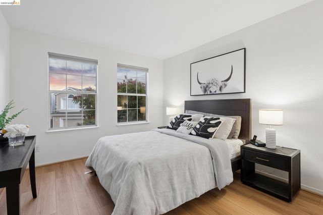 65 Seagull Dr, Richmond, CA 94804