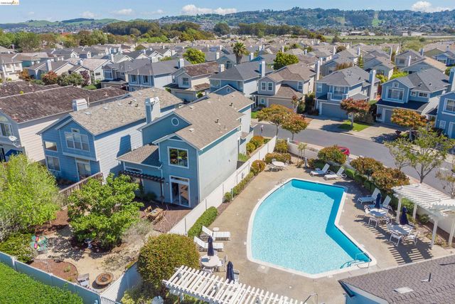 65 Seagull Dr, Richmond, CA 94804