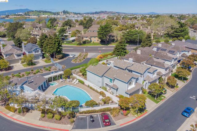65 Seagull Dr, Richmond, CA 94804