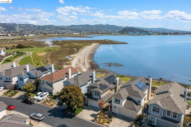 65 Seagull Dr, Richmond, CA 94804