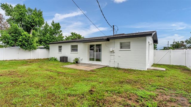 1805 ELK DRIVE, Lakeland, FL 33801