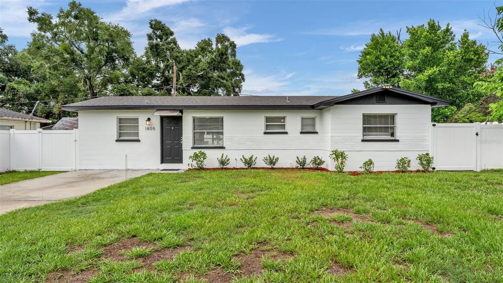 1805 ELK DRIVE, Lakeland, FL 33801