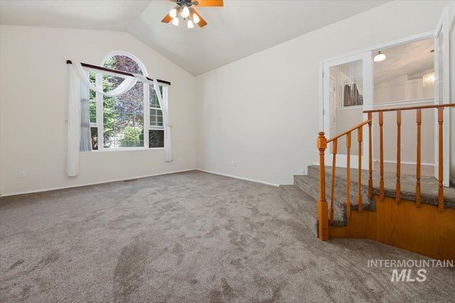 1050 Pahsimeroi Dr, Twin Falls, ID 83301