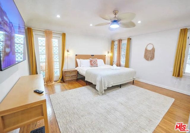 1522 Pandora Avenue, Los Angeles, CA 90024