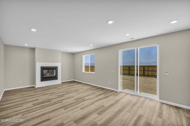6812 Morgan Mill Road 4, Carson City, NV 89701