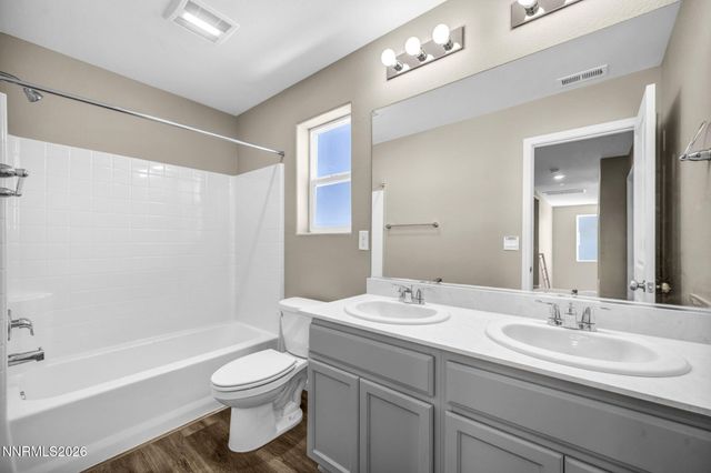 6812 Morgan Mill Road 4, Carson City, NV 89701