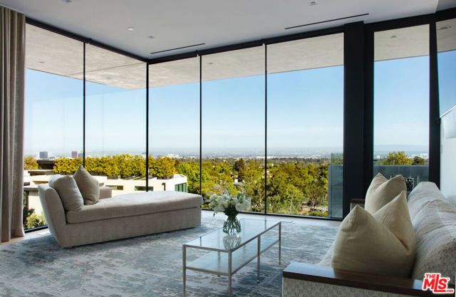 1601 Casale Road, Pacific Palisades (los Angeles), CA 90272
