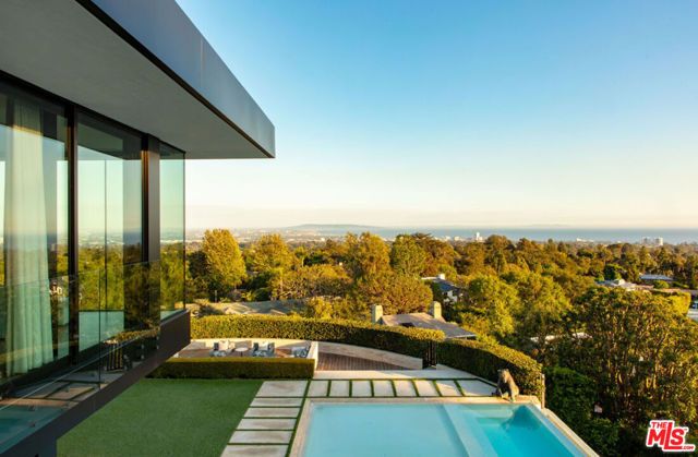 1601 Casale Road, Pacific Palisades (los Angeles), CA 90272