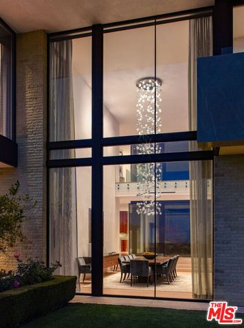 1601 Casale Road, Pacific Palisades (los Angeles), CA 90272