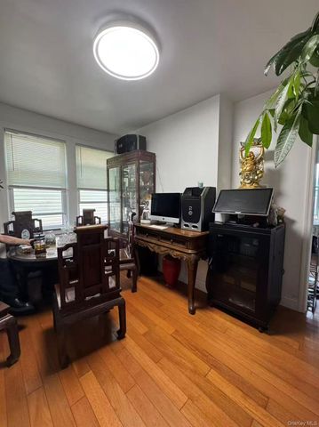 140-24 Quince Avenue, Flushing, NY 11355