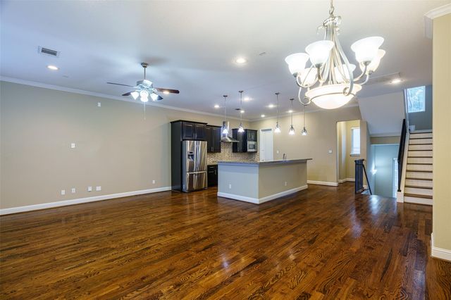 1518 Birdsall Street A, Houston, TX 77007