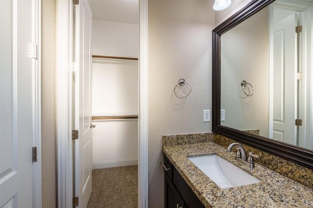 1518 Birdsall Street A, Houston, TX 77007