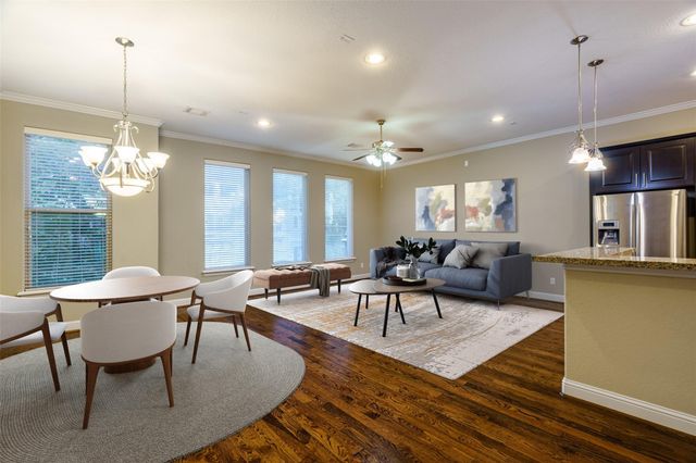 1518 Birdsall Street A, Houston, TX 77007