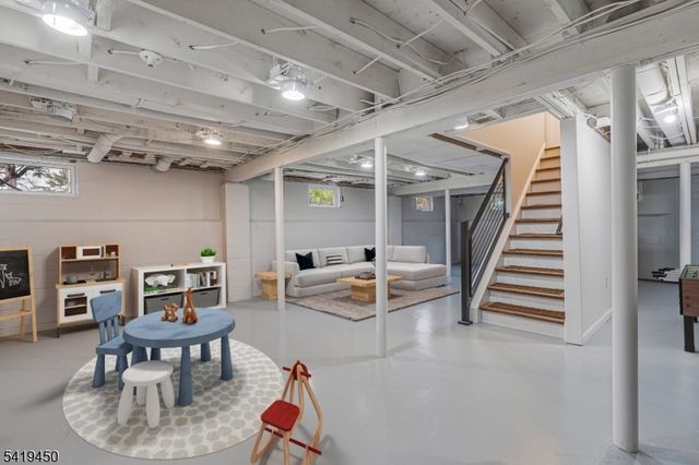 7 Militia Rd, Readington Twp., NJ 08889