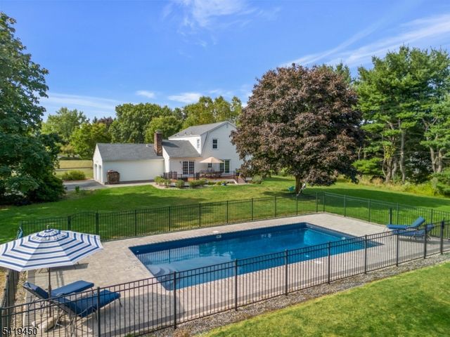 7 Militia Rd, Readington Twp., NJ 08889