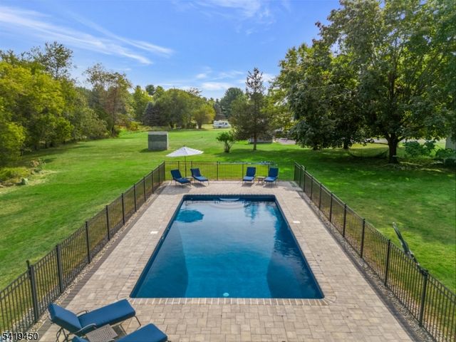 7 Militia Rd, Readington Twp., NJ 08889