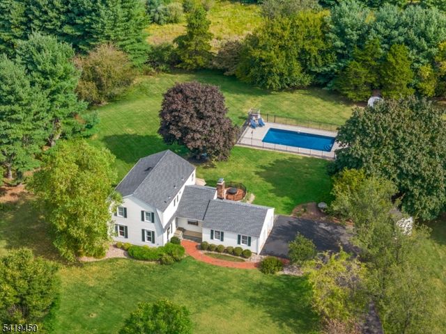 7 Militia Rd, Readington Twp., NJ 08889