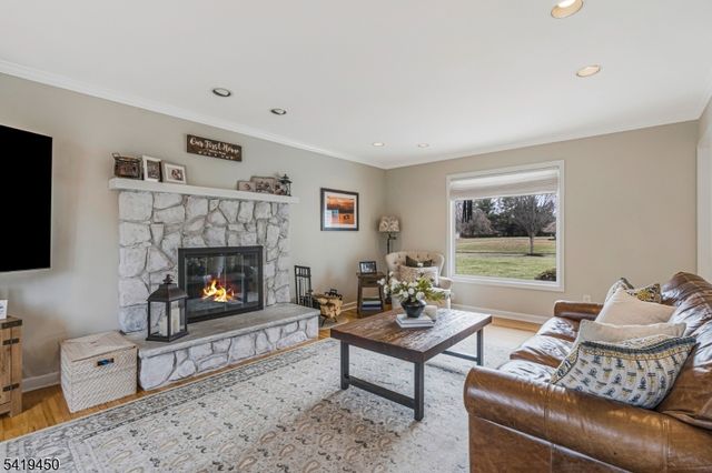 7 Militia Rd, Readington Twp., NJ 08889