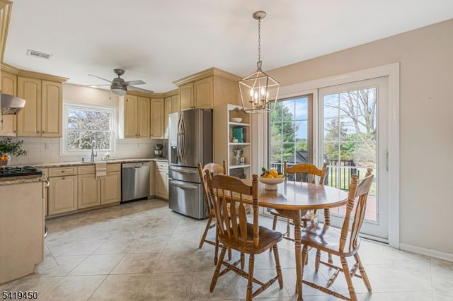 7 Militia Rd, Readington Twp., NJ 08889