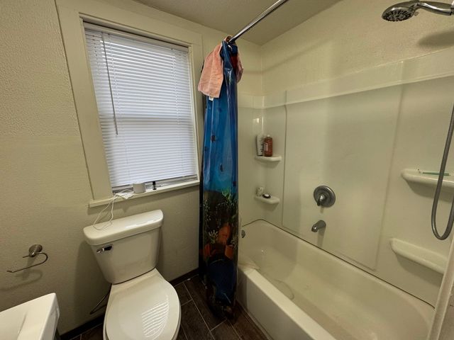304 S Desplaines Street, Joliet, IL 60436