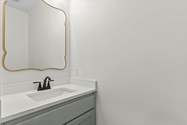 270 County Road 761, Enterprise, AL 36330