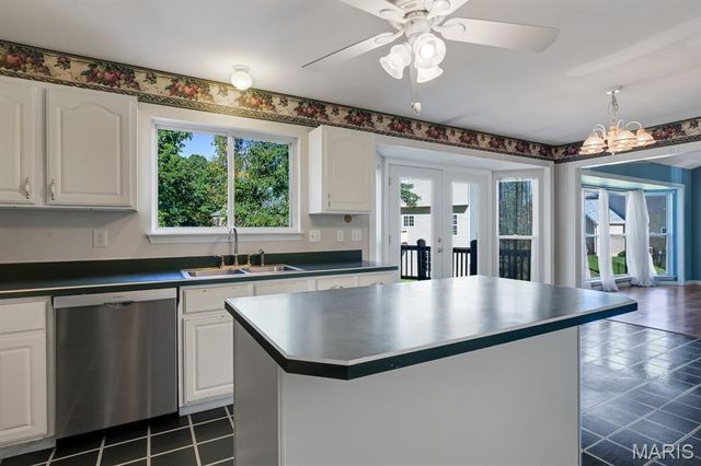 1103 Panda Court, Wentzville, MO 63385