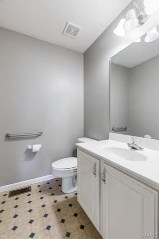 1103 Panda Court, Wentzville, MO 63385