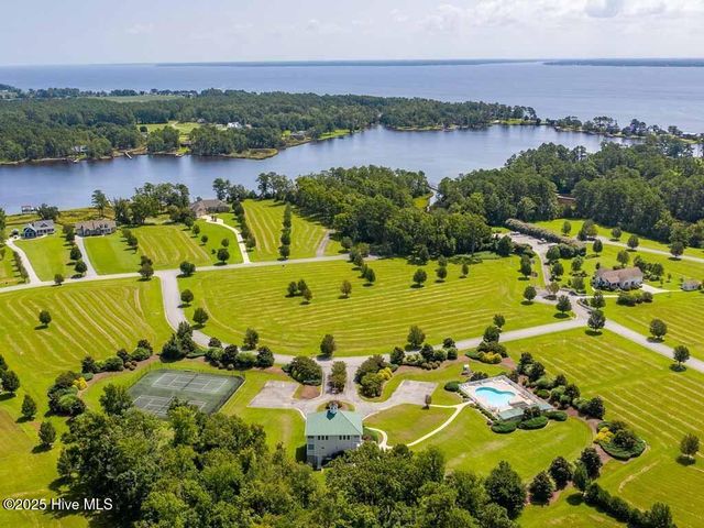 330 Southern Way, Arapahoe, NC 28510