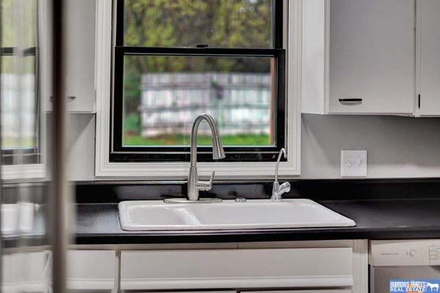 1000 Pioneer Drive, Beatrice, NE 68310