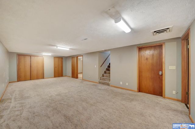 1000 Pioneer Drive, Beatrice, NE 68310