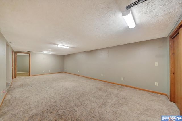 1000 Pioneer Drive, Beatrice, NE 68310