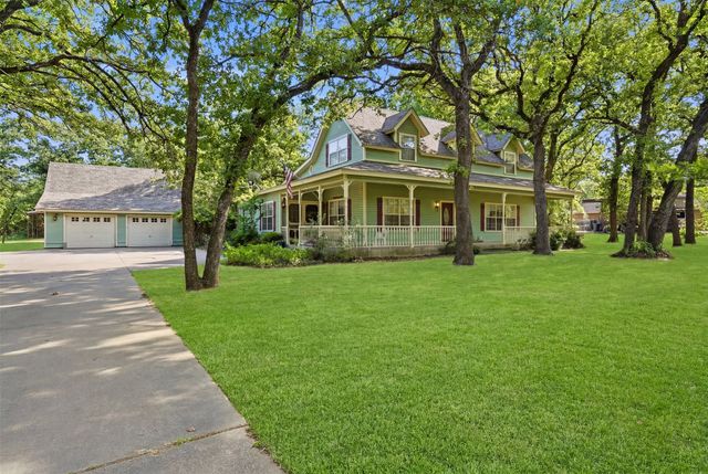 1000 Barry Lane, Cleburne, TX 76031