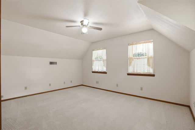 1000 Barry Lane, Cleburne, TX 76031