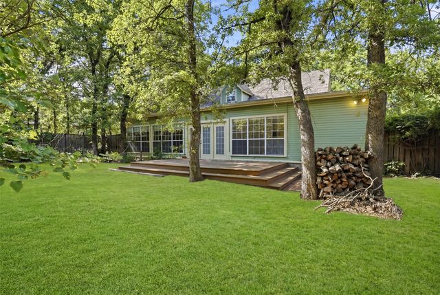 1000 Barry Lane, Cleburne, TX 76031