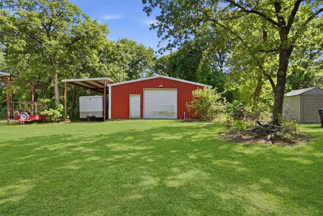1000 Barry Lane, Cleburne, TX 76031