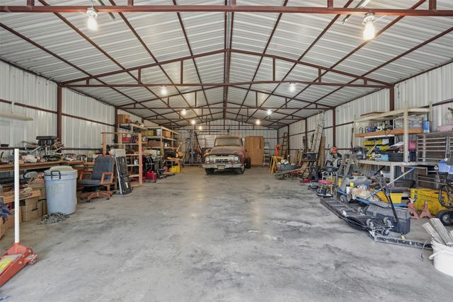 1000 Barry Lane, Cleburne, TX 76031