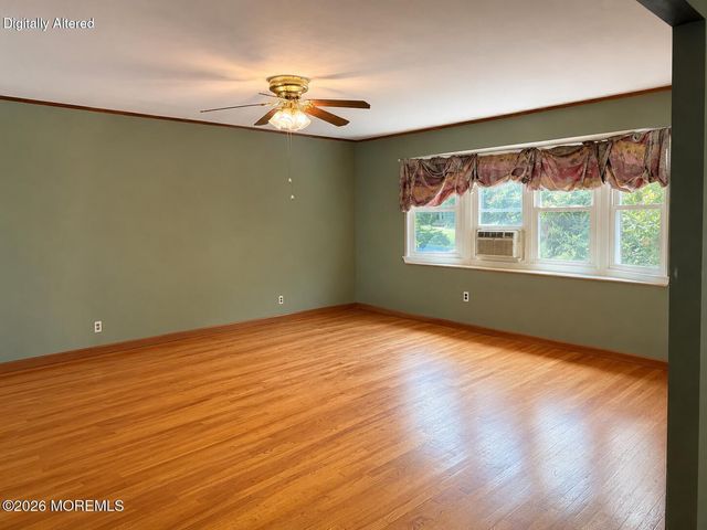 25 Alimar Drive, Middletown, NJ 07748