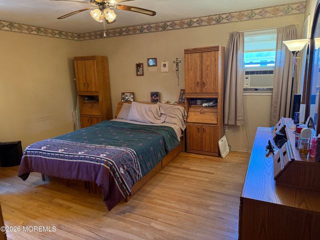 25 Alimar Drive, Middletown, NJ 07748
