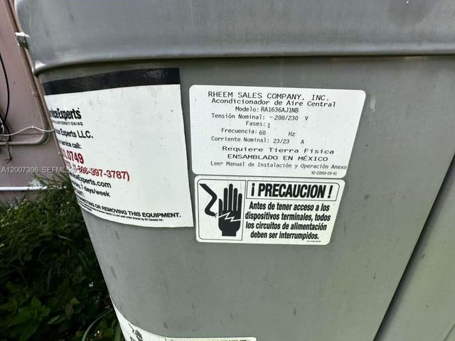 15 NW 88th St, El Portal, FL 33150