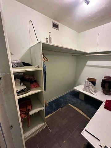 15 NW 88th St, El Portal, FL 33150