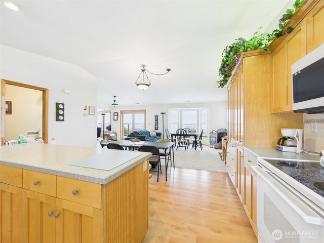 50 Diamond Drive, Pacific Beach, WA 98571